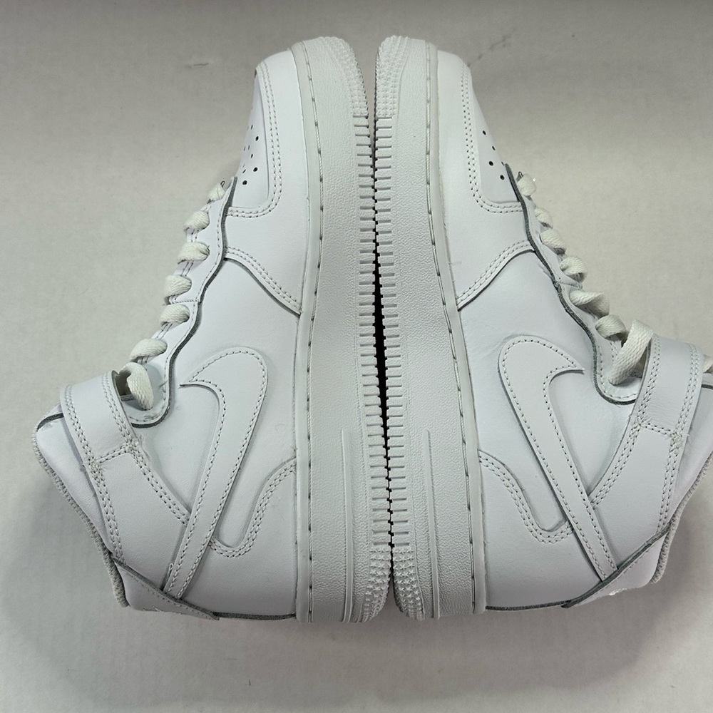 Nike Air Force 1 Mid LE Big Kids 4.5Y - white/white - BNIB - Picture 7 of 8